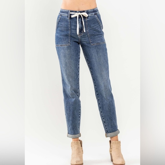 NWOT- JUDY BLUE CUFFED DENIM JOGGERS - Size 25 - Picture 1 of 11